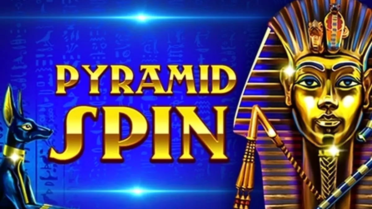 Cena do jogo Pyramid Spin, com rolos repletos de símbolos egípcios e pirâmides ao fundo sob um céu azul.